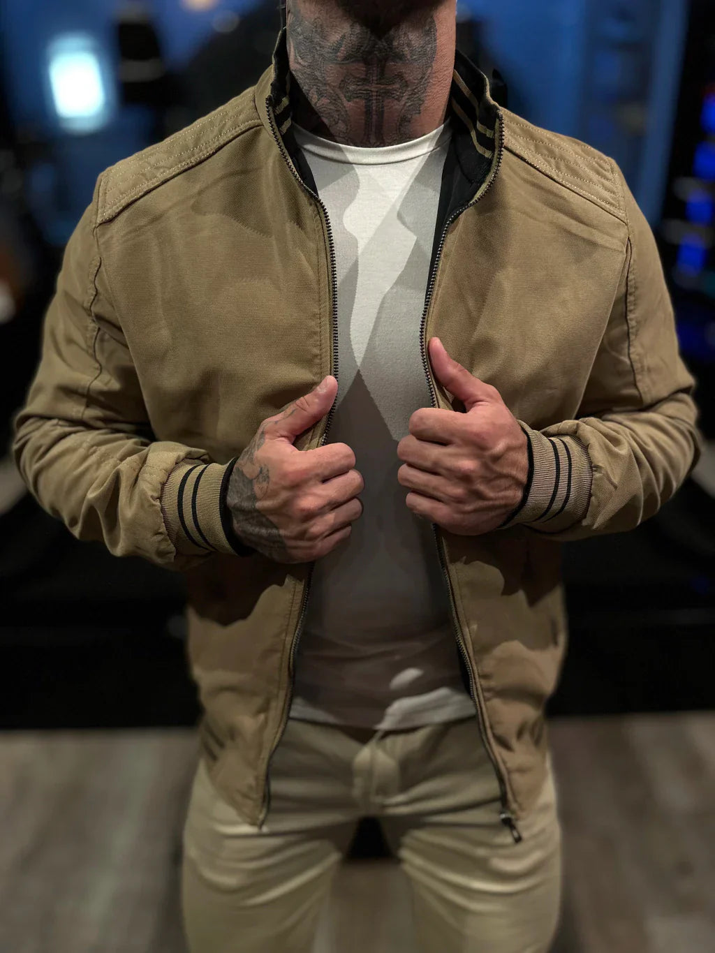 JAQUETA PREMIUM CASUAL REVERSIVEL CAQUI/PRETA