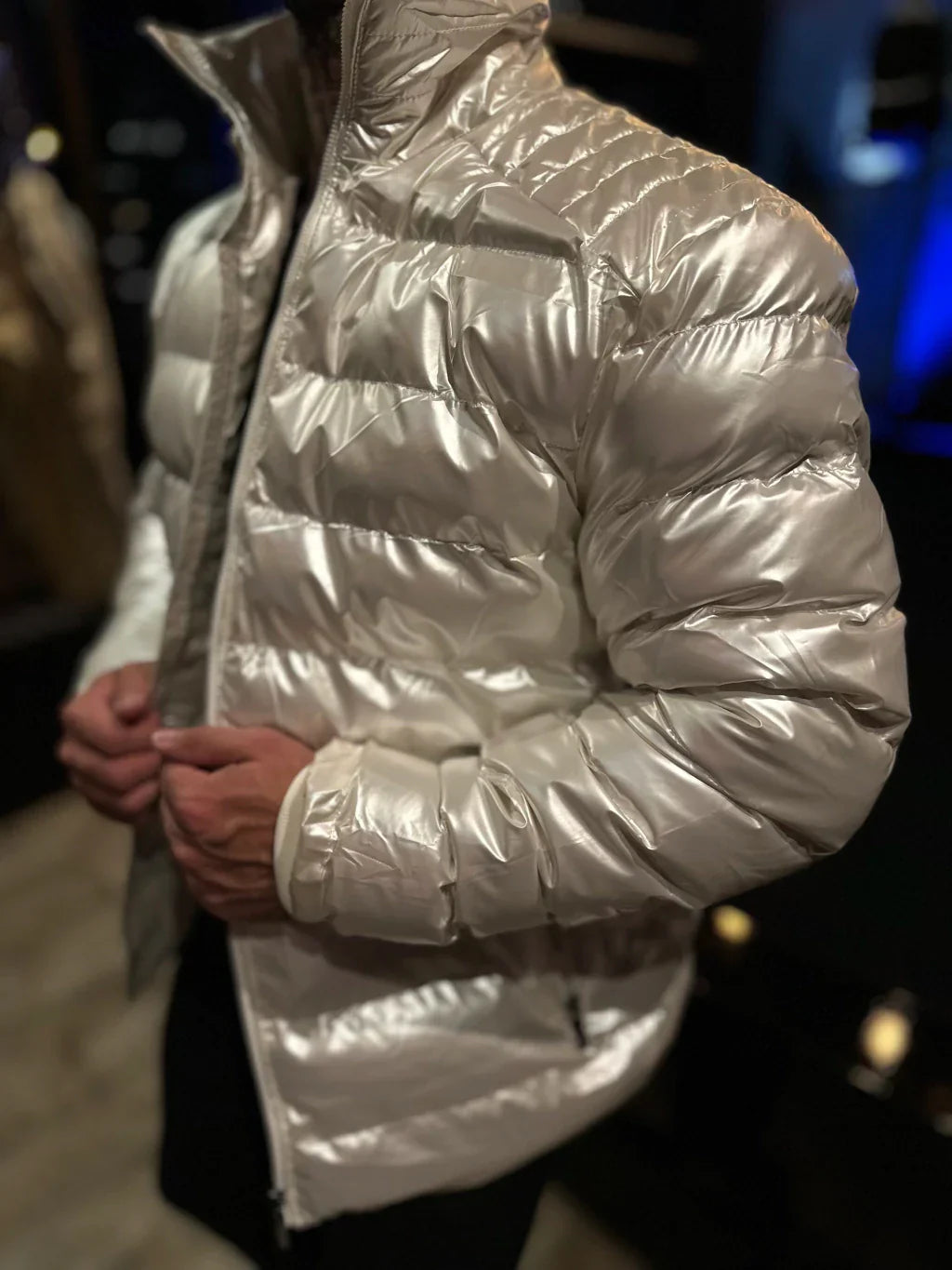 JAQUETA PUFFER PREMIUM PEROLIZADA BRANCA